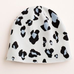 🦋2 for 6🦋Chico’s knit hat